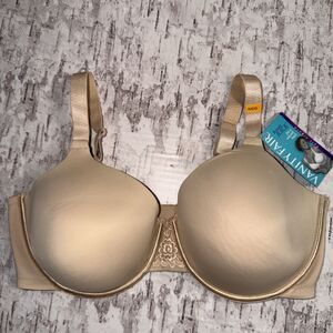 Vanity Fair Beauty Back Smoothing Bra Size 42DD Beige Nude Full Figure Contour